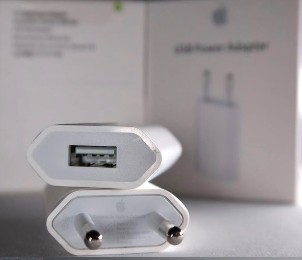 Încărcător Apple 5W